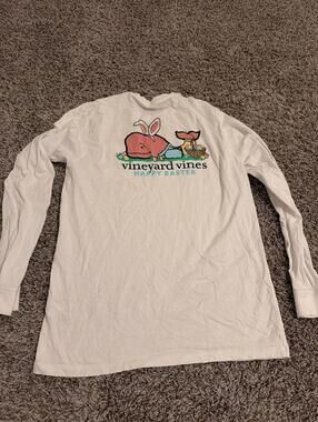 Vineyard Vines Boys White Long Sleeve Tee XL Easter Whale Graphic